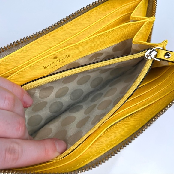Kate Spade Long Zip Around Wallet - Picture 6 of 8